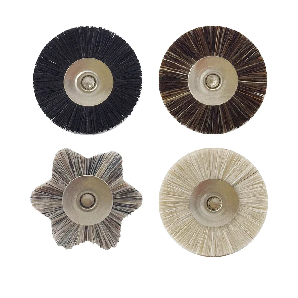 Horsehair polishing brush